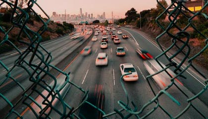 尤文图斯3-2战胜萨索洛，恰尔汉奥卢打入关键进球，意甲赛场再掀波澜