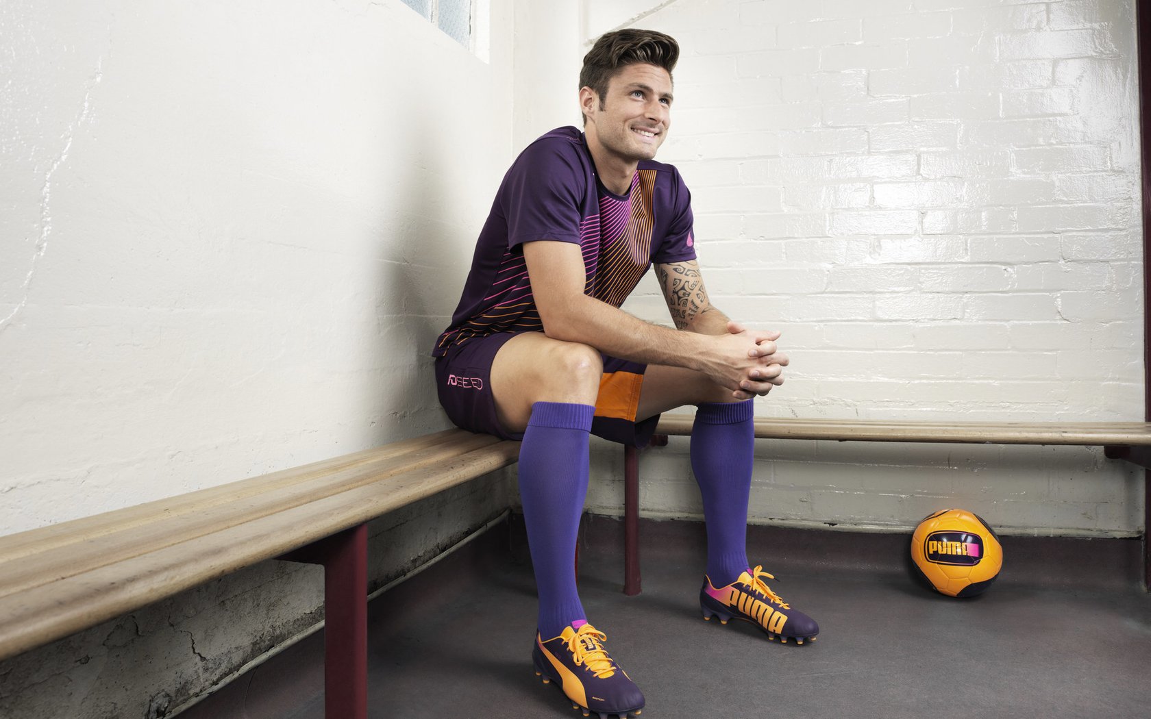 NBA与足球PK:你知道哪些有趣的跨界合作?,nba球星和足球球星对比