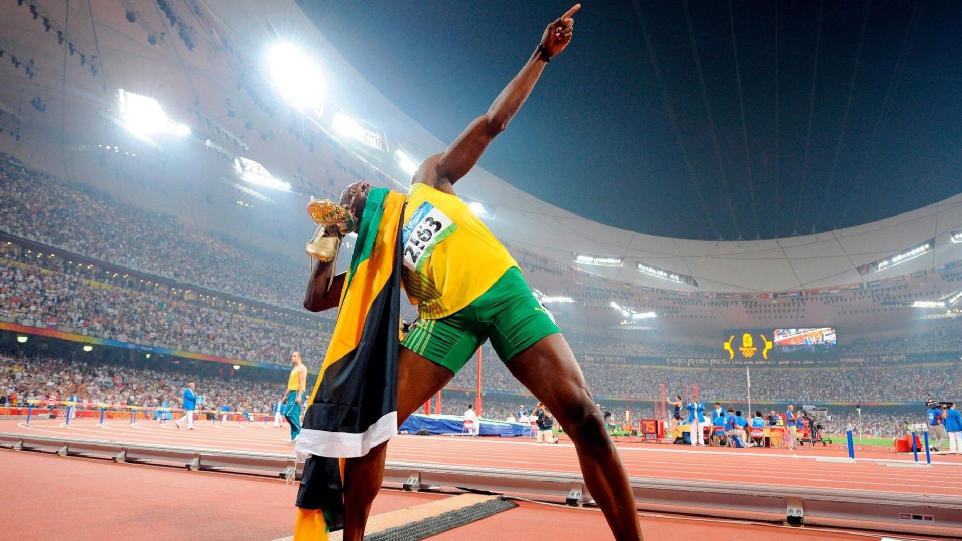 媒体评论国足表现，呼吁改革，国足新闻评论