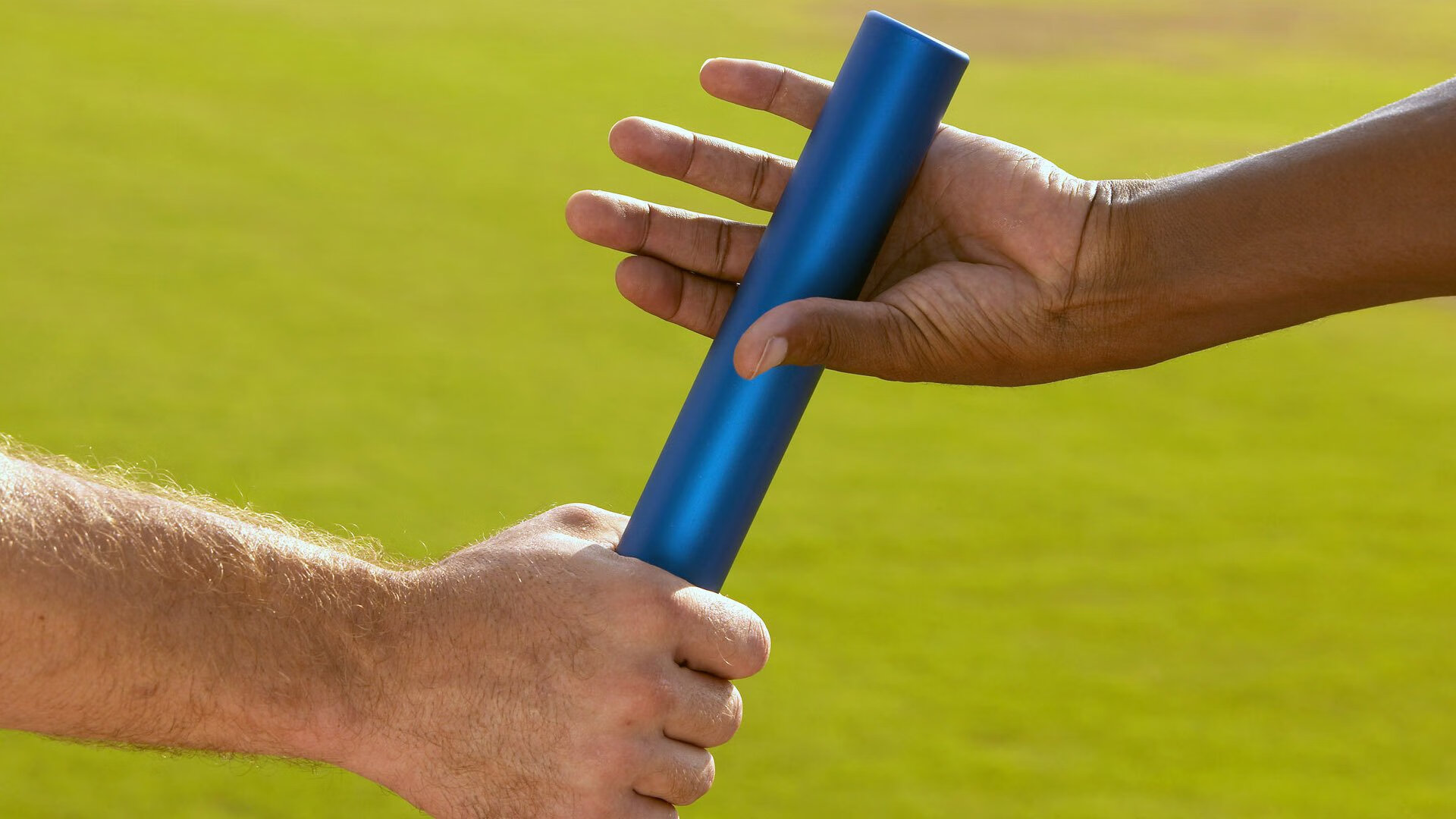 美国男足在巴黎奥运会比赛中以3-0战胜美国,美国男足 奥运会