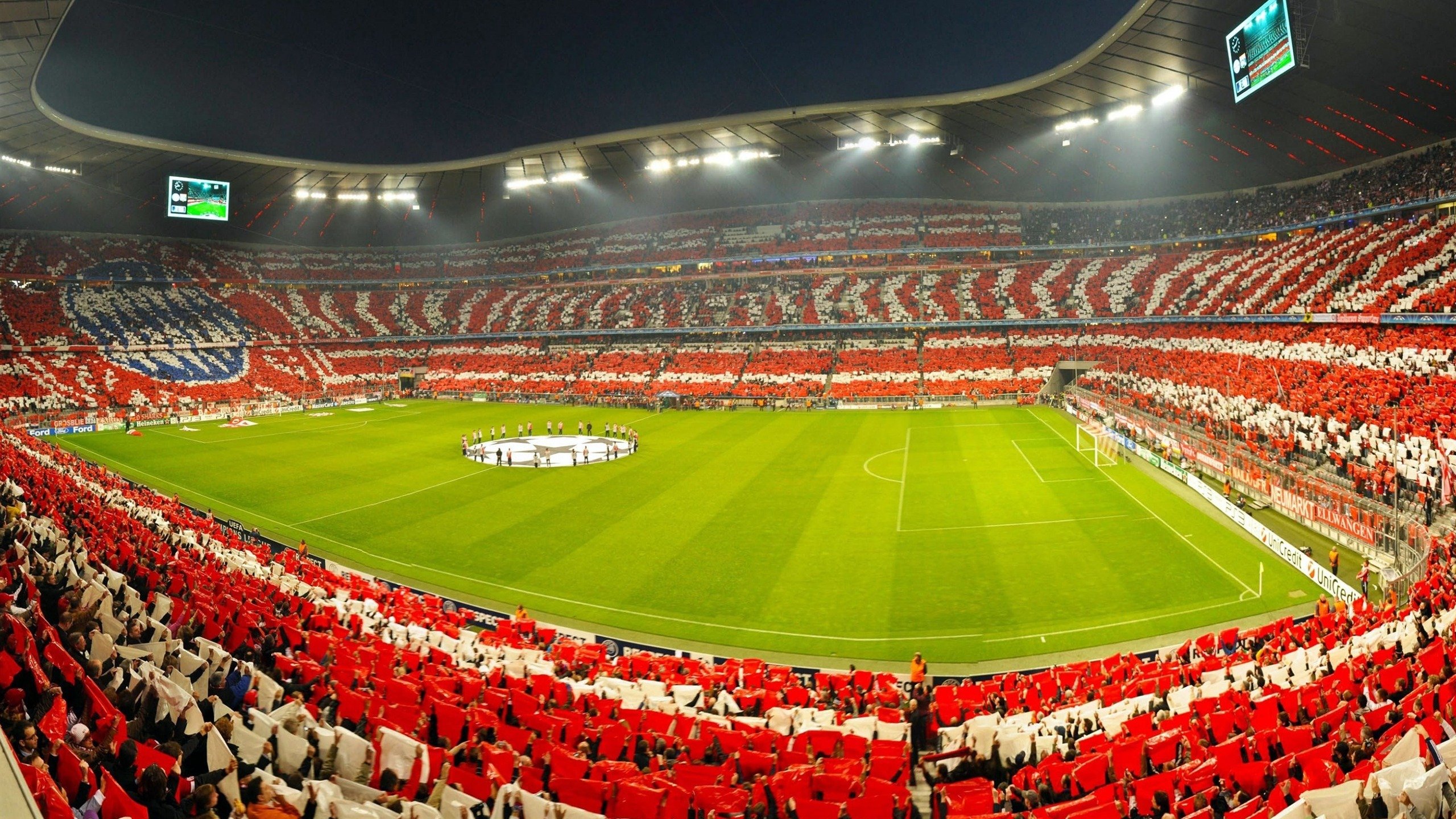 中国足球俱乐部引进国际先进管理理念，中国足球职业俱乐部的发展